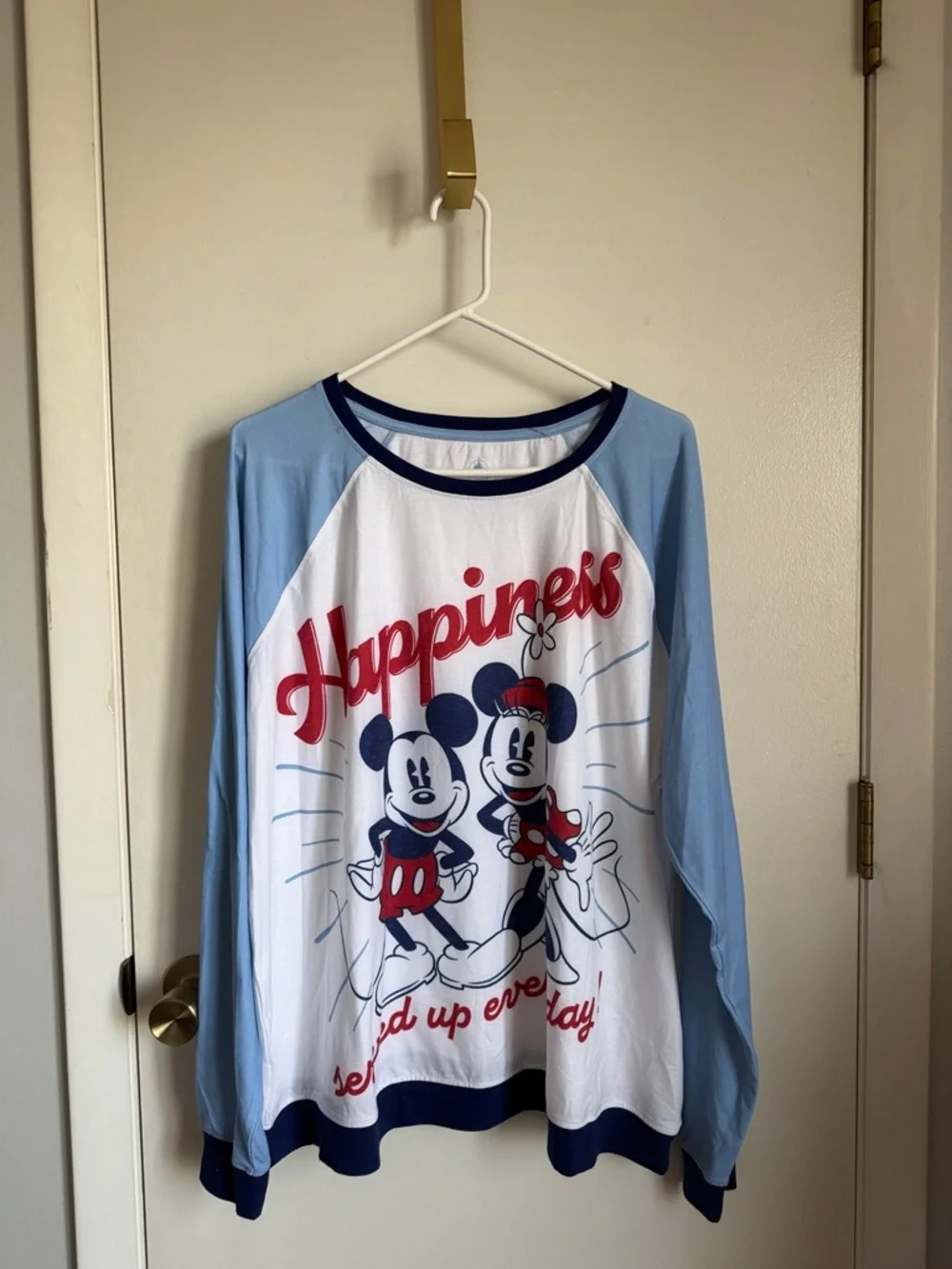 Disney White & Light Blue Mickey & Minnie "Happiness" Raglan Pajama Set - Picture 2 of 3